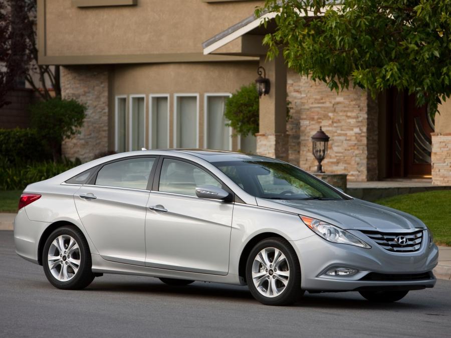  Hyundai Sonata 2010 года  (US) (фото 3 из 16)